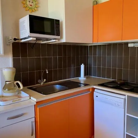 Апартаменти Spacieux Avec Piscine, Proche - Fr-1-607-81