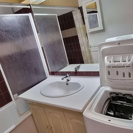 Spacieux Avec Piscine, Proche - Fr-1-607-81 Агд