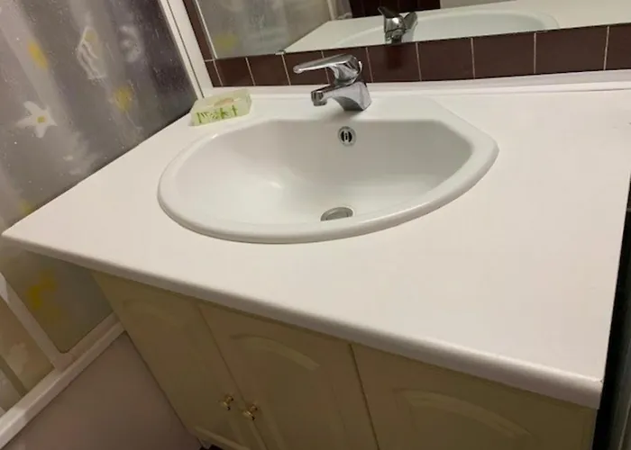 아파트 Spacieux Avec Piscine, Proche - Fr-1-607-81