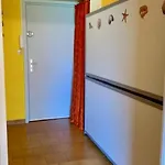 Spacieux Avec Piscine, Proche - Fr-1-607-81 דירה *