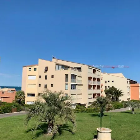 Apartment Spacieux 4 Pers Avec Piscine, A 20m De La - Cap D'agde - Fr-1-607-81 Agde