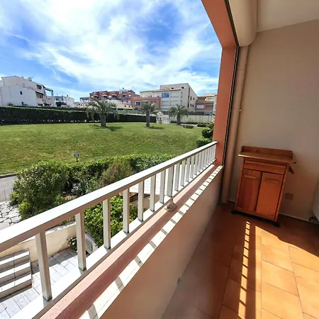 Spacieux 4 Pers Avec Piscine, à 20m De La - Cap D'agde - Fr-1-607-81 *