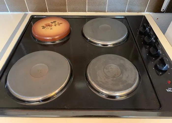 Spacieux Avec Piscine, Proche - Fr-1-607-81 * Agde