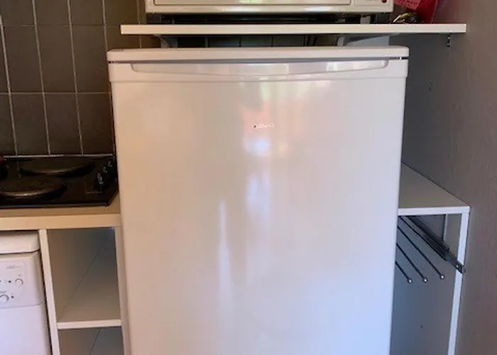 Spacieux Avec Piscine, Proche - Fr-1-607-81