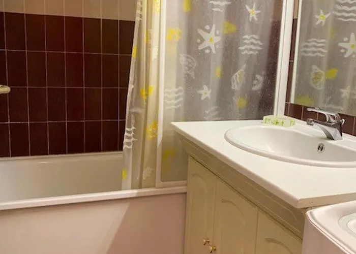 Spacieux Avec Piscine, Proche - Fr-1-607-81 Agde