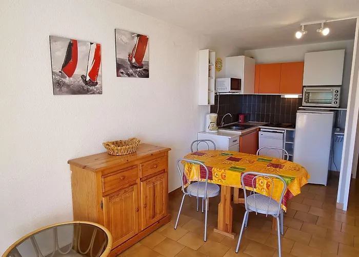 Apartment Spacieux Avec Piscine, Proche - Fr-1-607-81